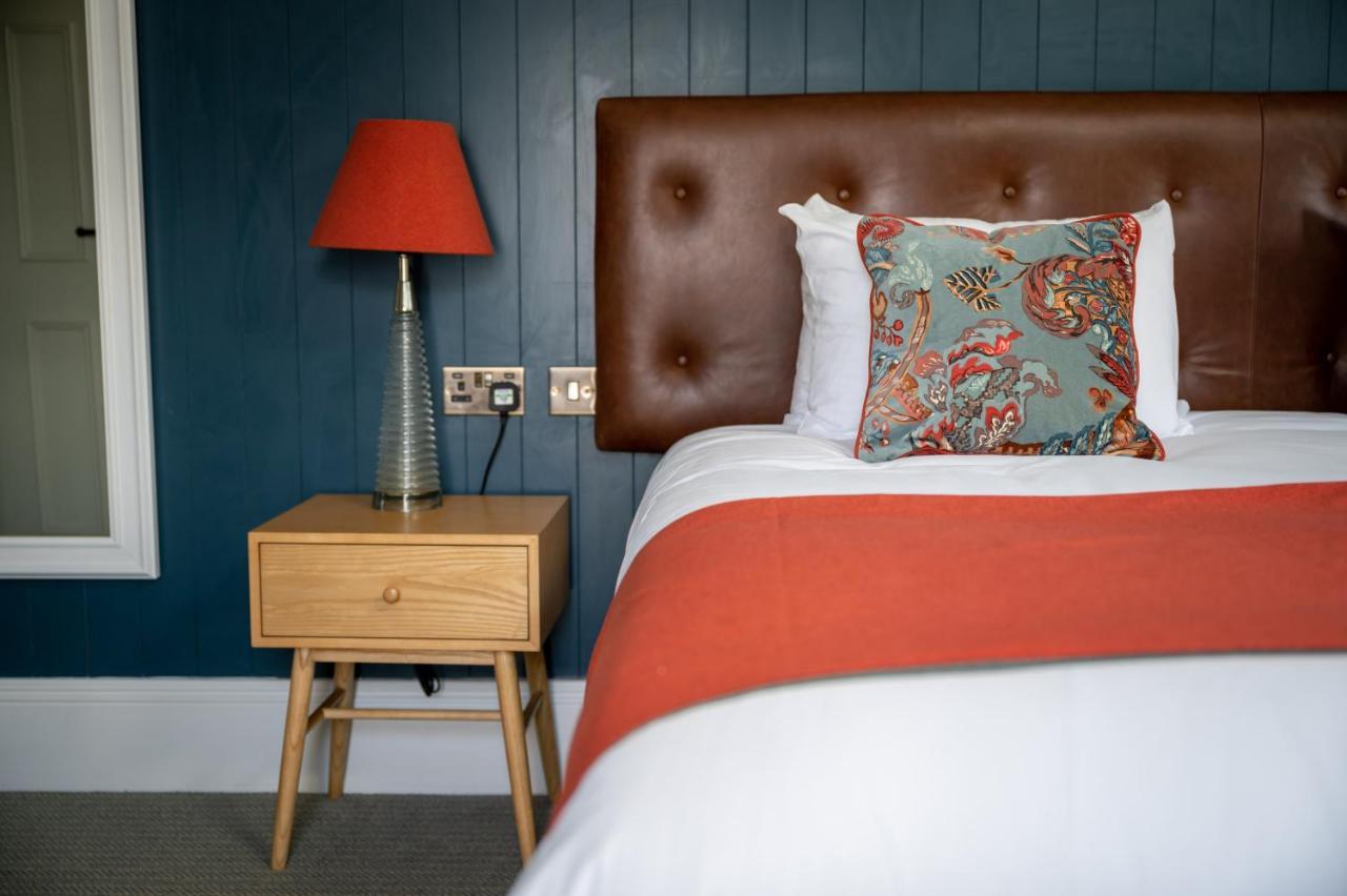 Victoria Hotel By Chef & Brewer Collection Menai Bridge Exteriör bild