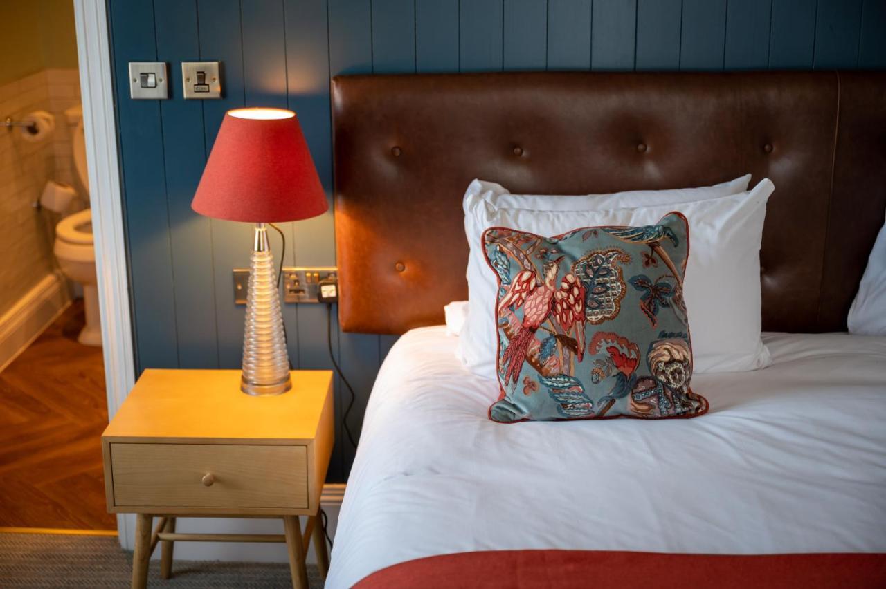 Victoria Hotel By Chef & Brewer Collection Menai Bridge Exteriör bild